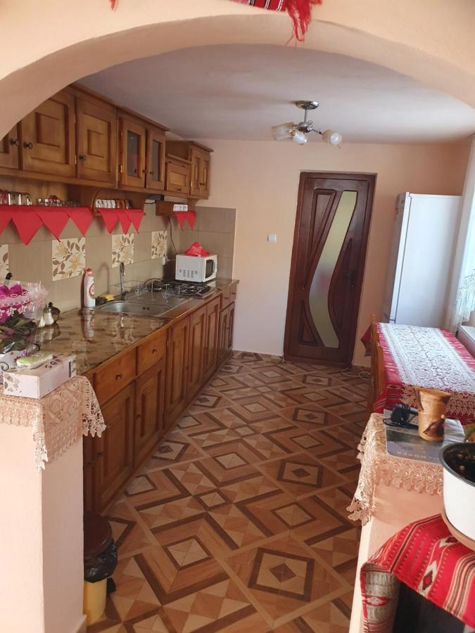 Cabana Georgiana Maria Ghetari Buitenkant foto